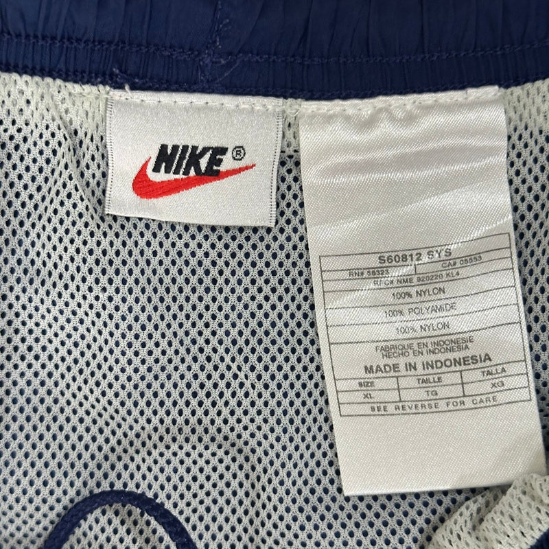 Nike shorts - HALO10.