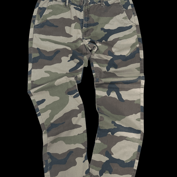 Vans camo trousers - HALO10.